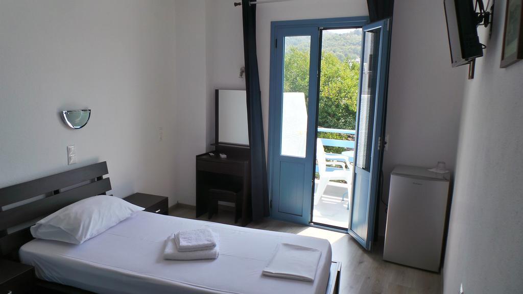 Delfini Hotel Скала Екстер'єр фото